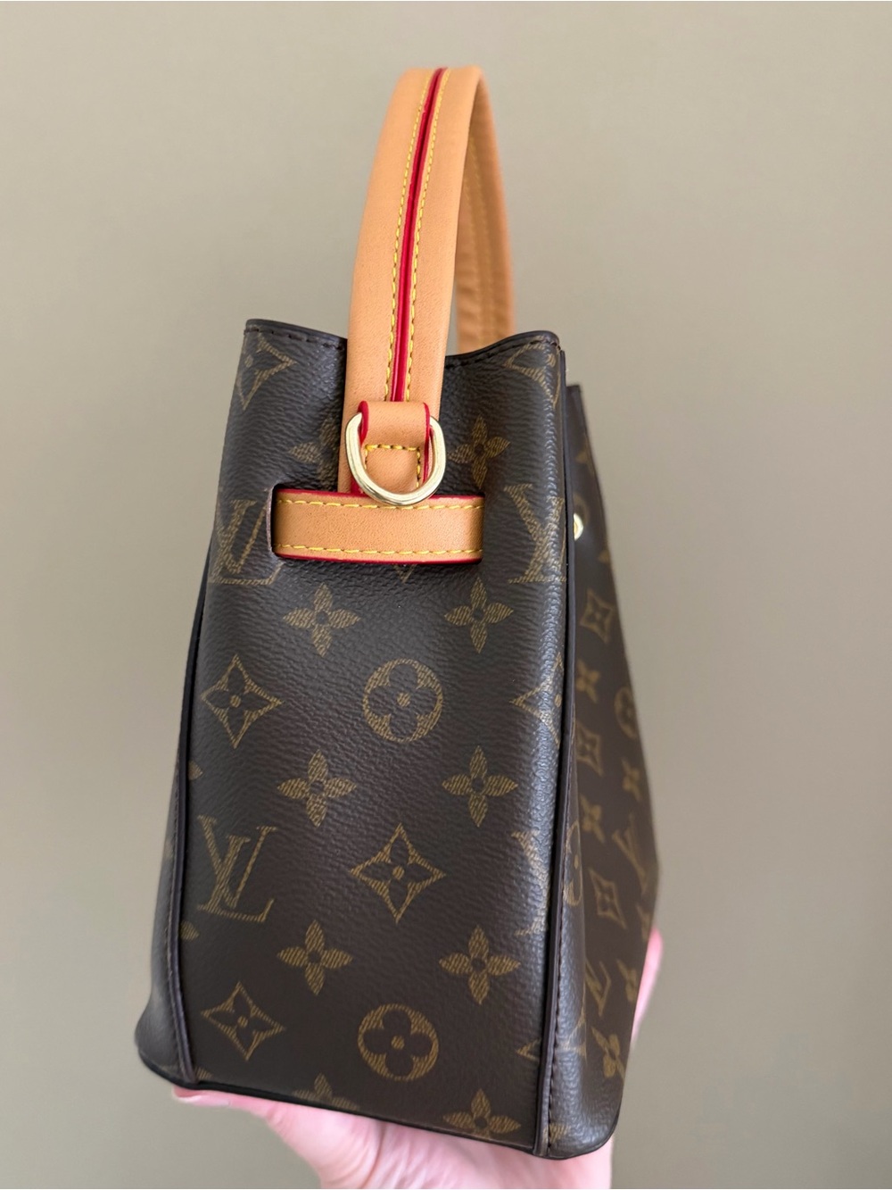 Handbag - Picture 5 of 10